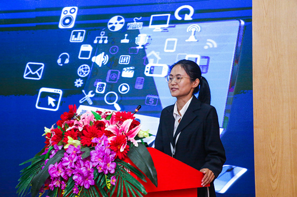 “家校互動,攜手共進”——2019級新生基礎階段課程結課答辯圓滿結束 “家校互動,攜手共進”——2019級新生基礎階段課程結課答辯圓滿結束