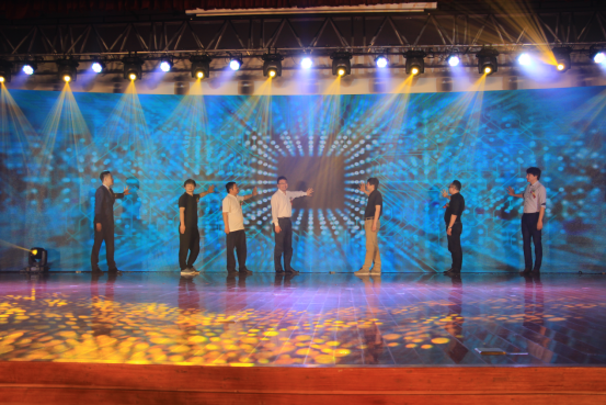 行業(yè)先鋒 新華互聯(lián)網科技引導當代互聯(lián)網職業(yè)教育升級與變革 行業(yè)先鋒 新華互聯(lián)網科技引導當代互聯(lián)網職業(yè)教育升級與變革