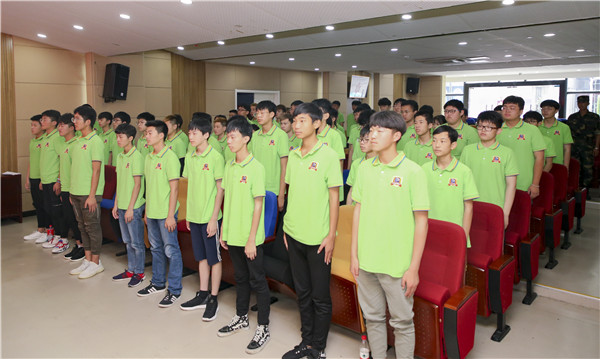 南京新華2019級新生職業(yè)素質(zhì)拓展訓(xùn)練動(dòng)員大會(huì)圓滿結(jié)束！