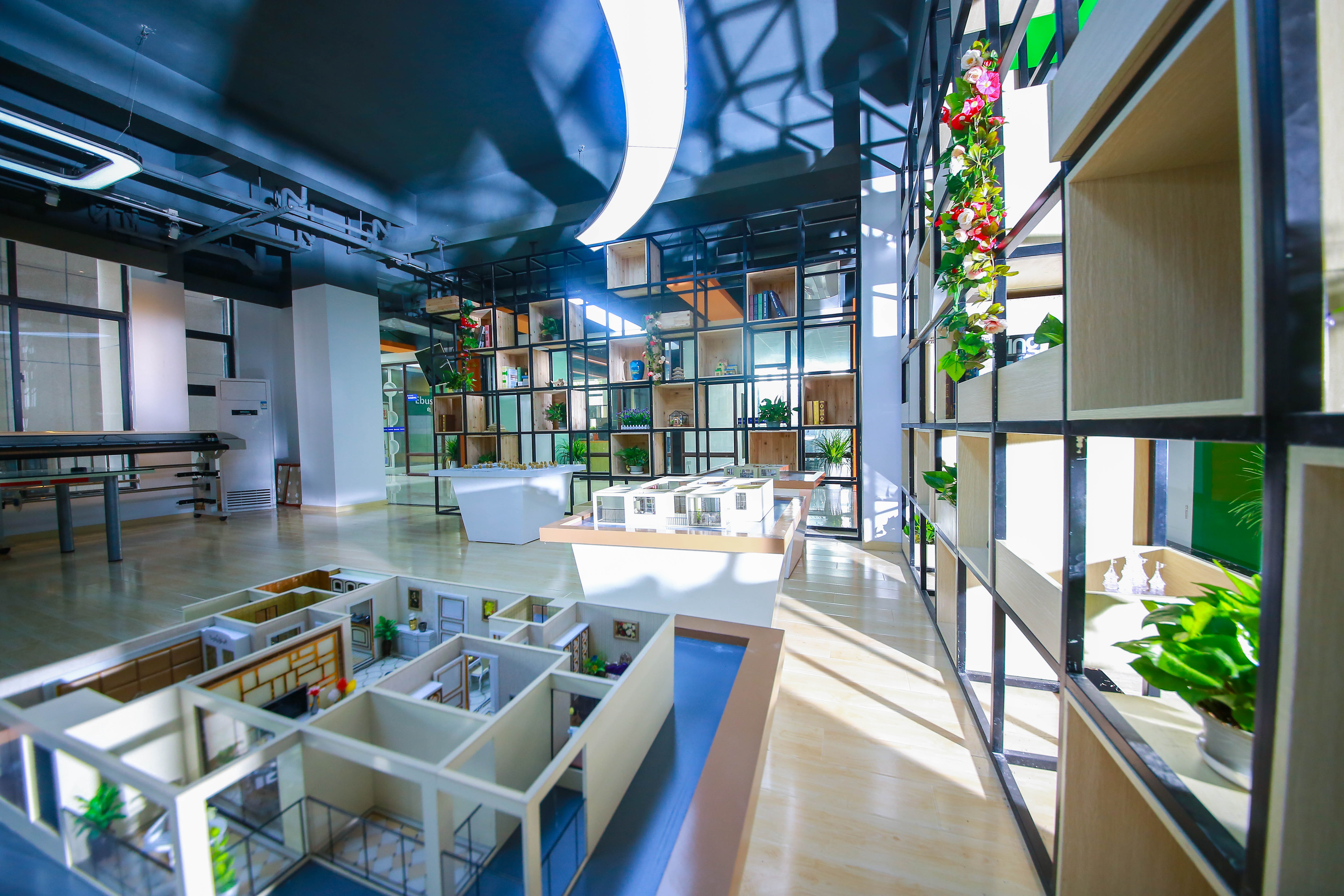 南京新華電腦專修學院——數媒影視文創藝術學院