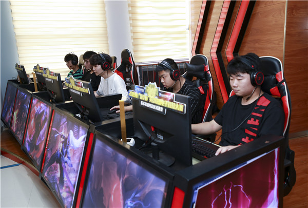 2019年“新華杯”英雄聯盟電子競技大賽皖蘇贛湘四省區域決賽順利舉行! 2019年“新華杯”英雄聯盟電子競技大賽皖蘇贛湘四省區域決賽順利舉行!
