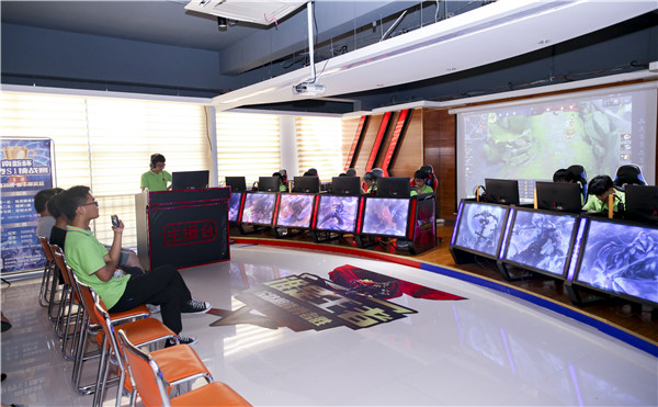 “南新杯”電競S1挑戰賽比賽現場