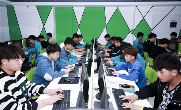 熱烈祝賀“輕舞飛揚(yáng),彈指如風(fēng)”計(jì)算機(jī)基本功大賽成功舉行! 熱烈祝賀“輕舞飛揚(yáng),彈指如風(fēng)”計(jì)算機(jī)基本功大賽成功舉行!