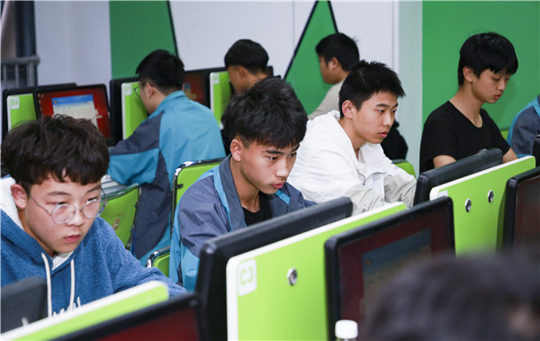 熱烈祝賀“輕舞飛揚(yáng),彈指如風(fēng)”計(jì)算機(jī)基本功大賽成功舉行! 熱烈祝賀“輕舞飛揚(yáng),彈指如風(fēng)”計(jì)算機(jī)基本功大賽成功舉行!