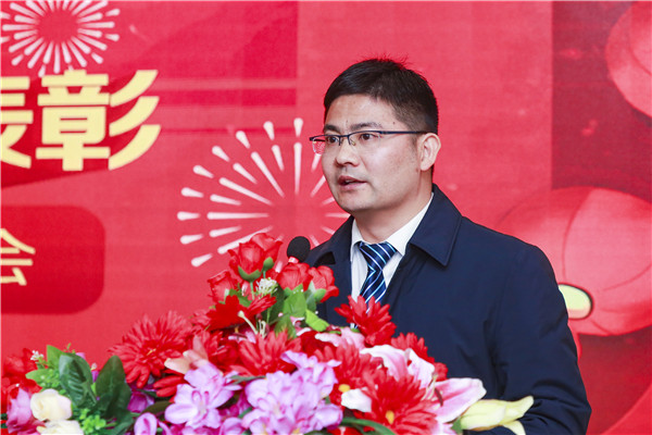 2020春季教學(xué)質(zhì)量月總結(jié)表彰暨教學(xué)研發(fā)部署大會隆重舉行！