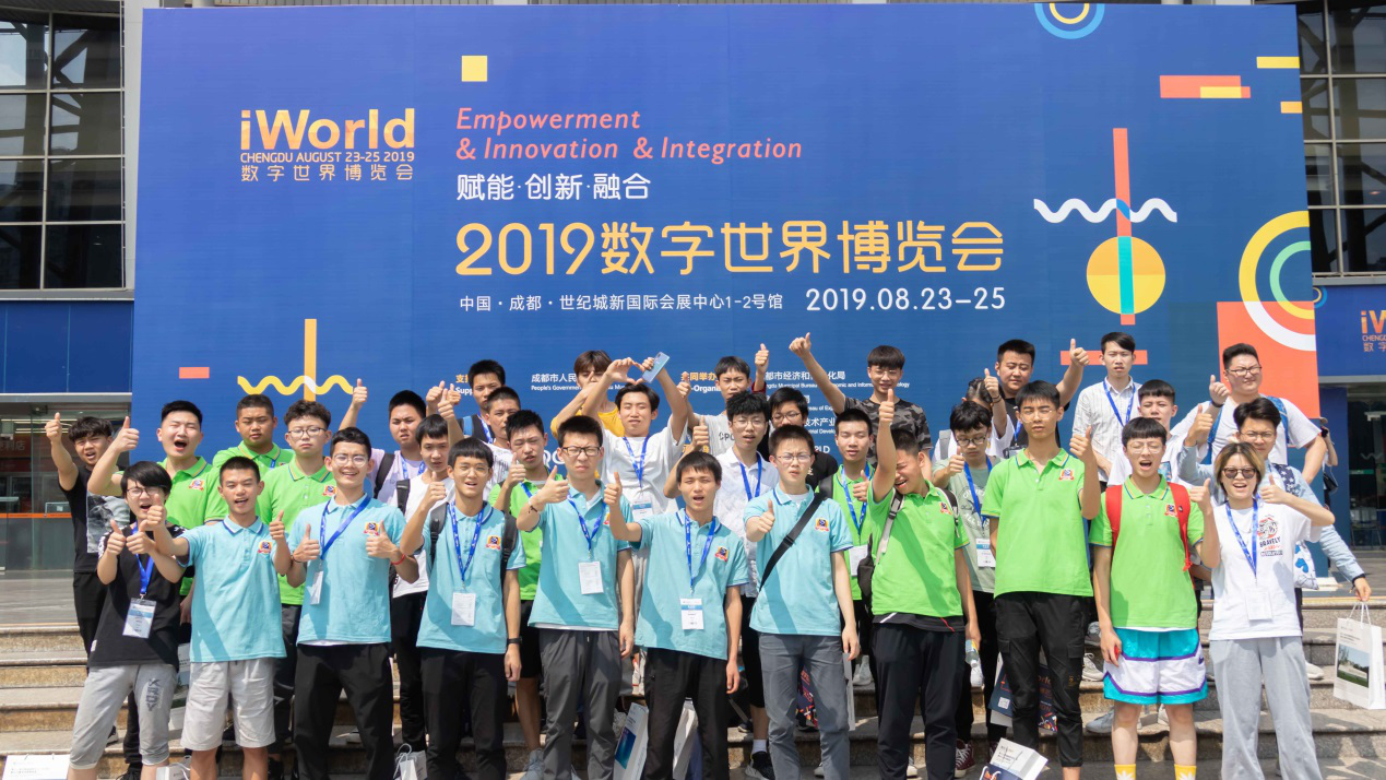 新華暖心教育，緣何成為家長(zhǎng)們放心的學(xué)校？