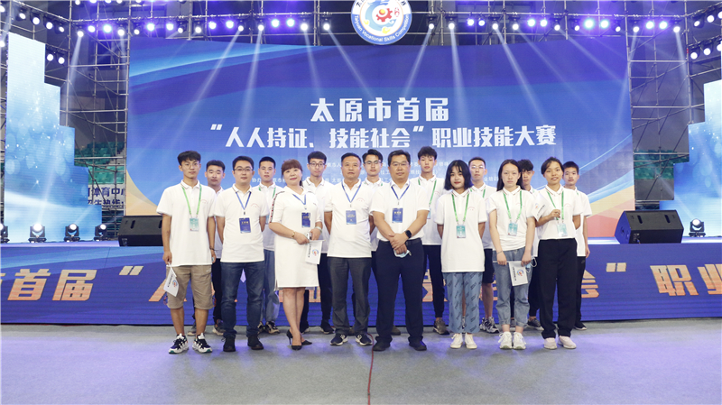 新華<a href=http://njxh.cn target=_blank class=infotextkey>專業(yè)</a>說——中國網(wǎng)民破9億，UI設(shè)計蓬勃發(fā)展！