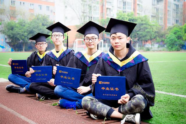 新華互聯(lián)網(wǎng)科技校企合作多方聯(lián)動，共建人才生態(tài)圈！