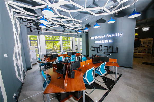 南京新華電腦專修學院動漫游戲<a href=http://njxh.cn target=_blank class=infotextkey>專業</a>簡介