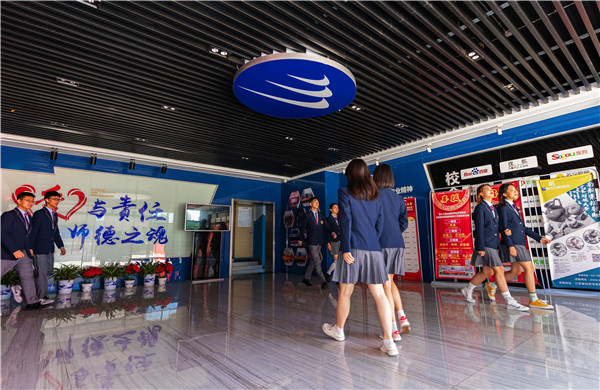 江蘇有新華電腦么？在哪里？