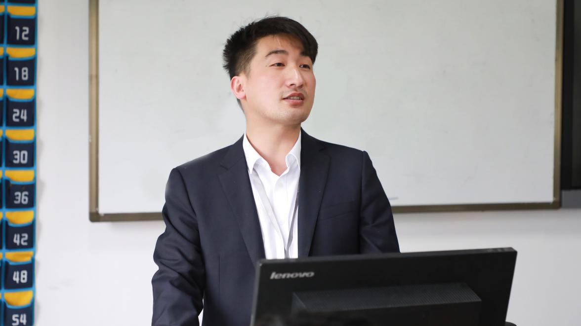 這個動漫火了！揭秘《新華小趣事》創作團隊背后的故事！