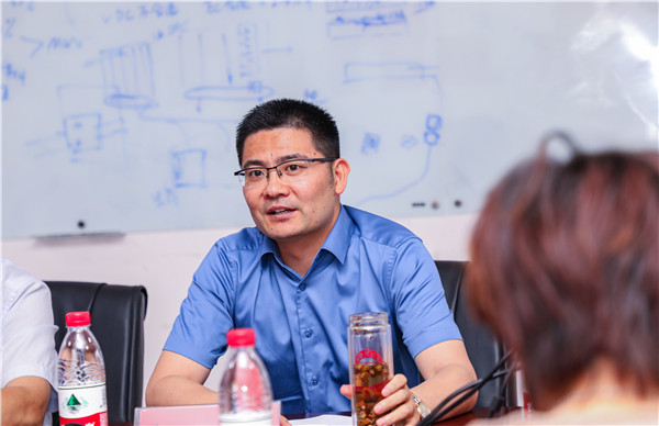 實習(xí)正當(dāng)時，慰問暖人心