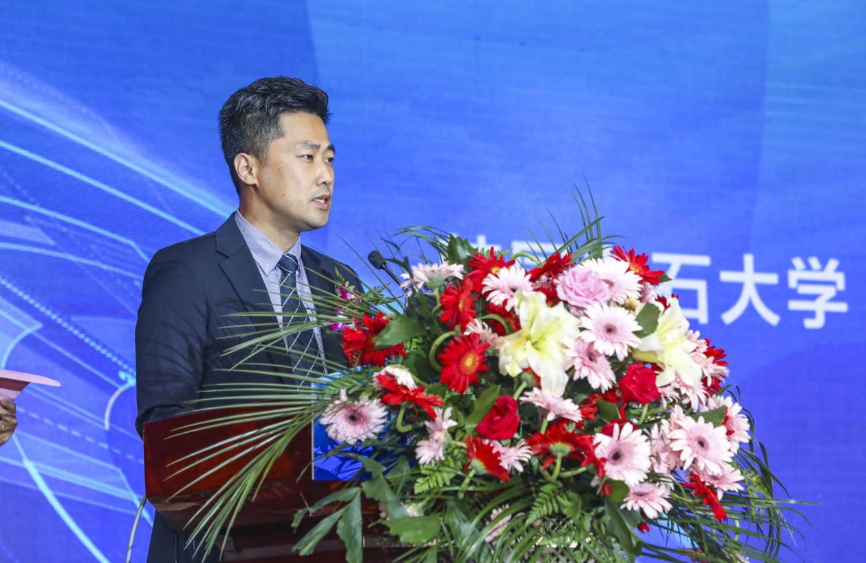 匠心引領 技行天下 匠心引領 技行天下