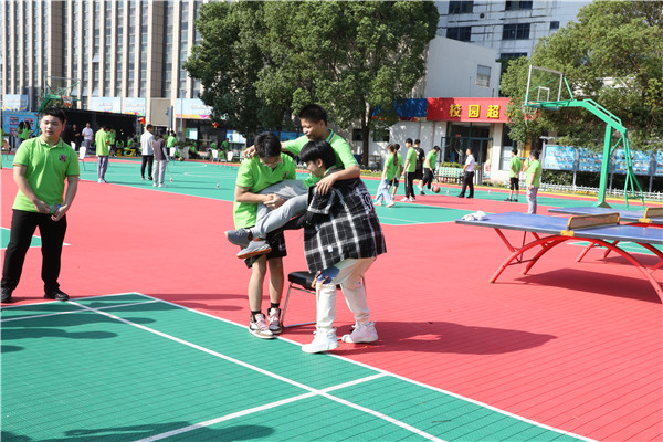 南京新華趣味運動會|燃燒團隊的卡路里 南京新華趣味運動會|燃燒團隊的卡路里