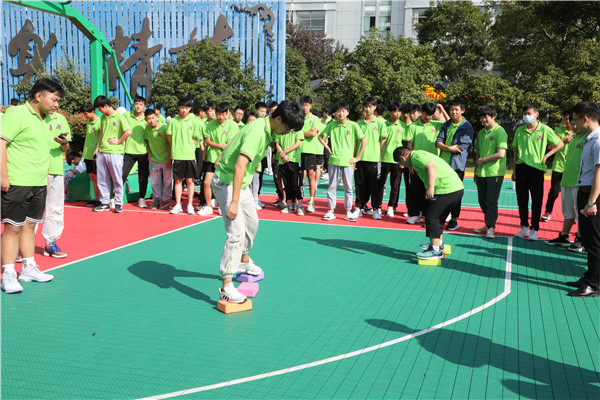 南京新華趣味運動會|燃燒團隊的卡路里 南京新華趣味運動會|燃燒團隊的卡路里