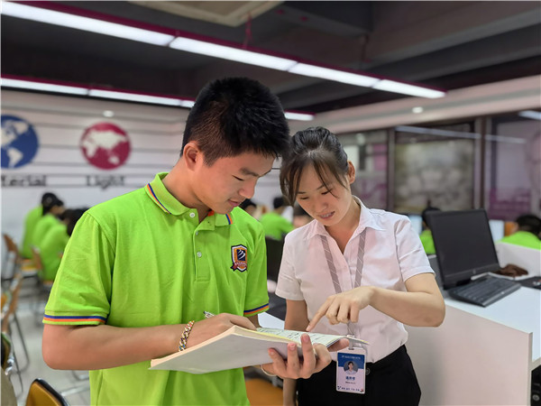 人物專訪丨溫美君老師:為了孩子更好的成長 人物專訪丨溫美君老師:為了孩子更好的成長