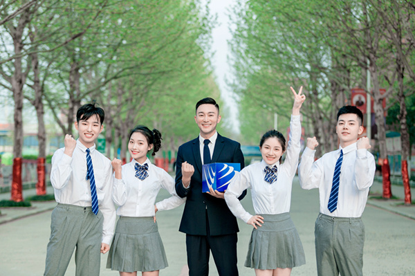 考不上<a href=http://njxh.cn target=_blank class=infotextkey>高中</a>，女生可以學(xué)什么