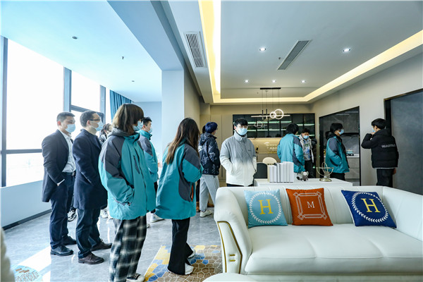 互聯網之旅|南京新華赴交換空間參觀活動圓滿落幕