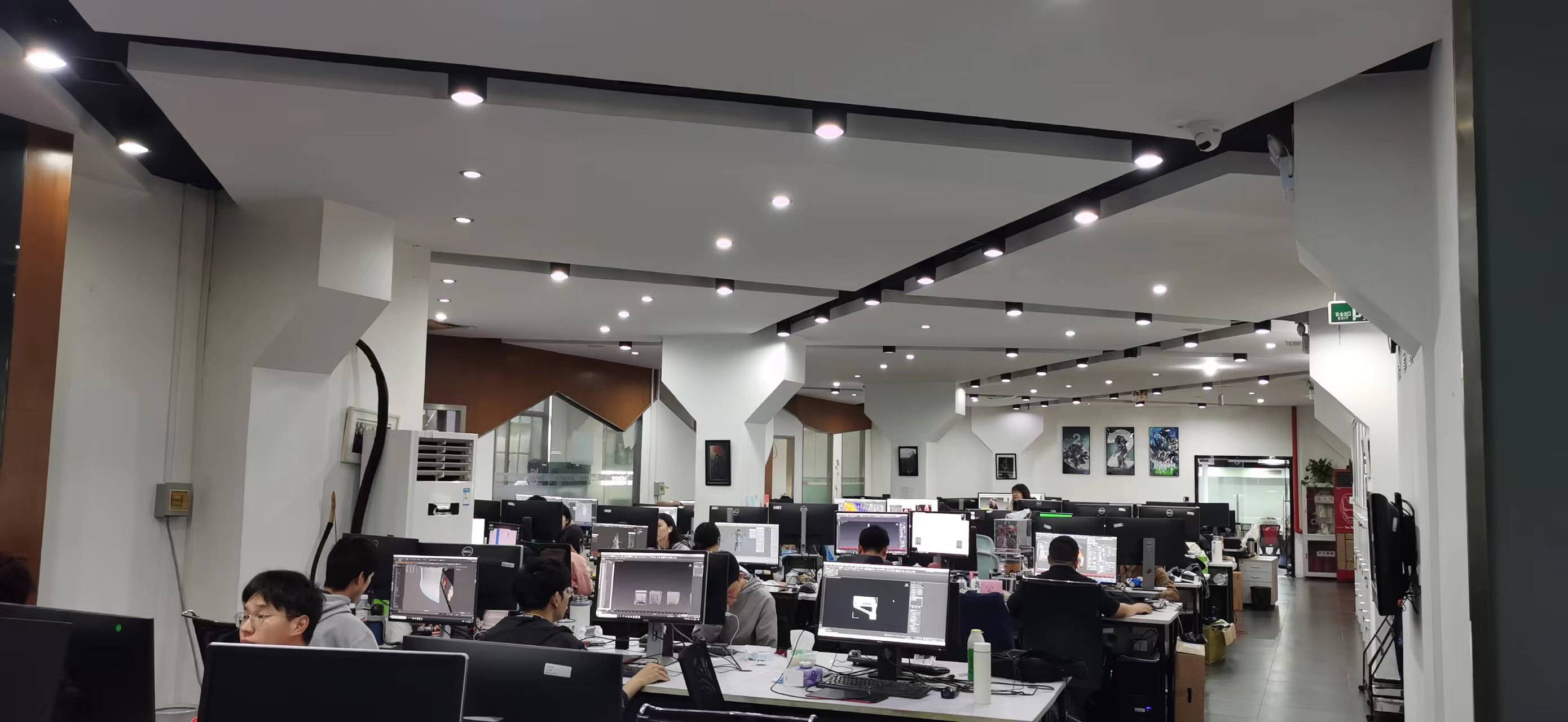 就業回訪有保障，南京新華在行動