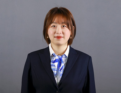 王蕾新華互聯網科技 講師