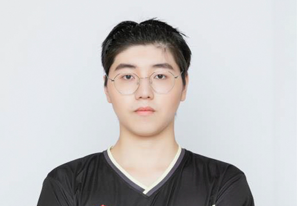 優秀學生丨印新：慎以慮始，毅以圖終。