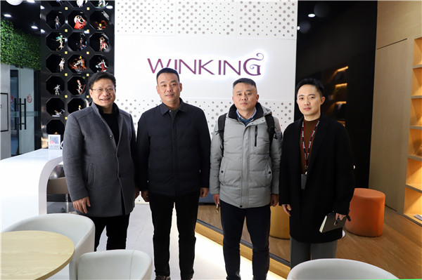 產教融合謀發展 訪企拓崗促就業