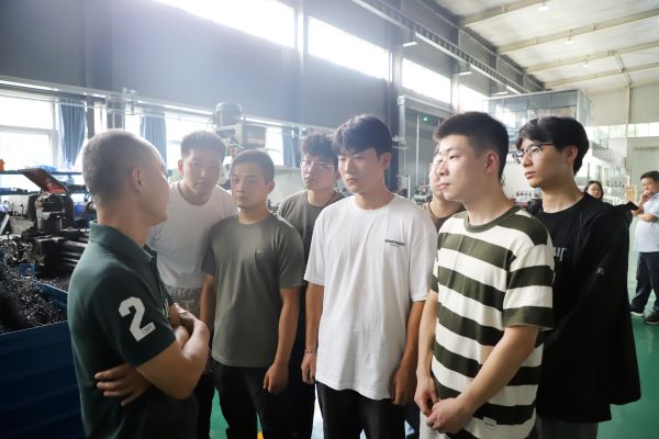 南京新華電腦助力退役軍人職業轉型：企業研學圓滿舉行