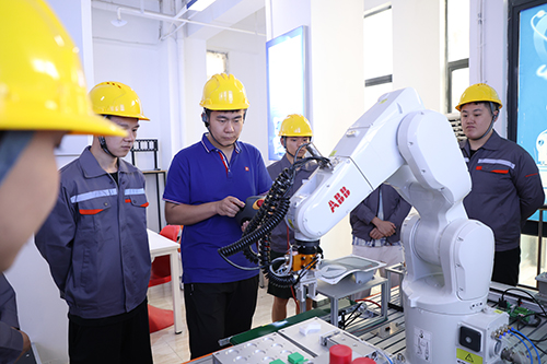 技校學什么技術比較好？這 3個方向讓你逆襲人生