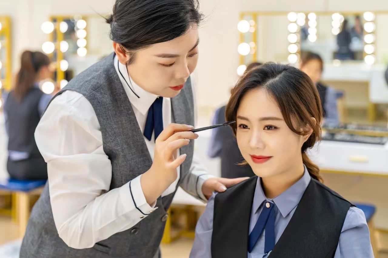 越來越多的人參加短期培訓 技能驅動的黃金時代來了？